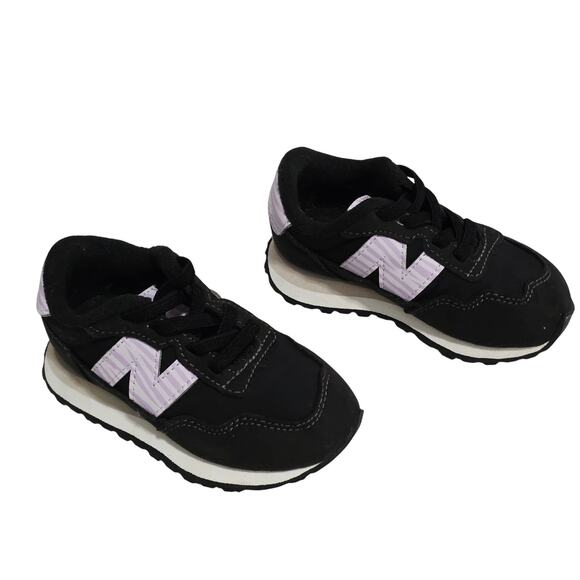 New Balance 237 in Black Lilac Glo Leather Slip on Sneaker Toddler Size 6.5 - Picture 2 of 8